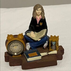 Harry Potter Desk Clock Hermione
Granger Warner Bros. New battery works!